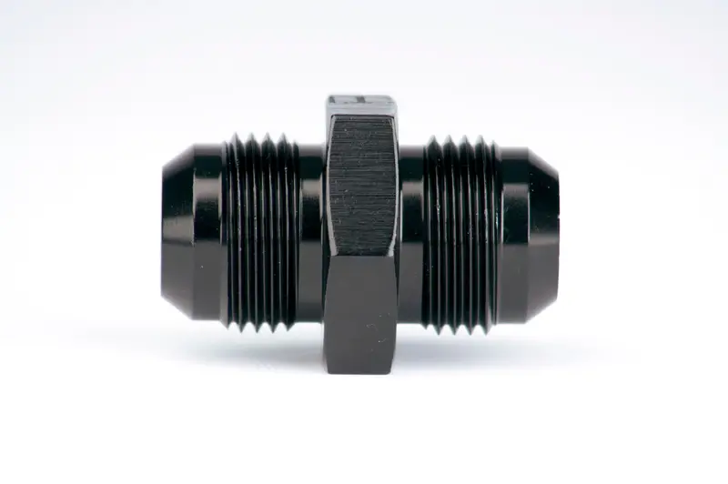 Aeromotive 15611 An-12 Male-To-Male Flare Union Fitting – High-Pressure Fuel Line Adapter 1